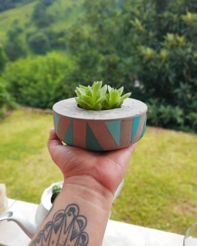 Handmade concrete piece