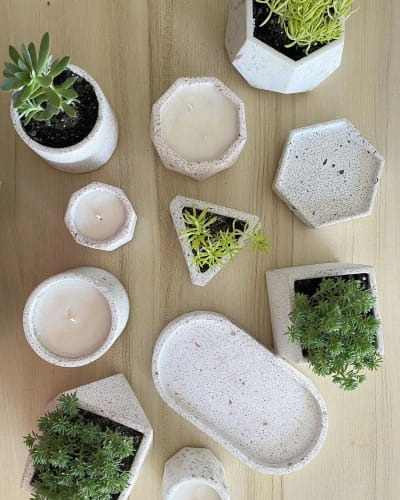 Handmade concrete piece